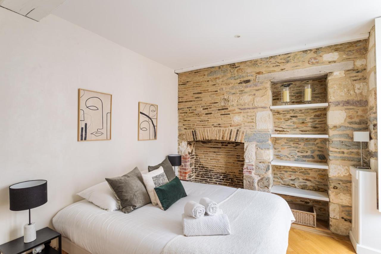 La Tourelle & L'Honore - 2 Appartements Dans Le Centre Historique De Rennes Kültér fotó