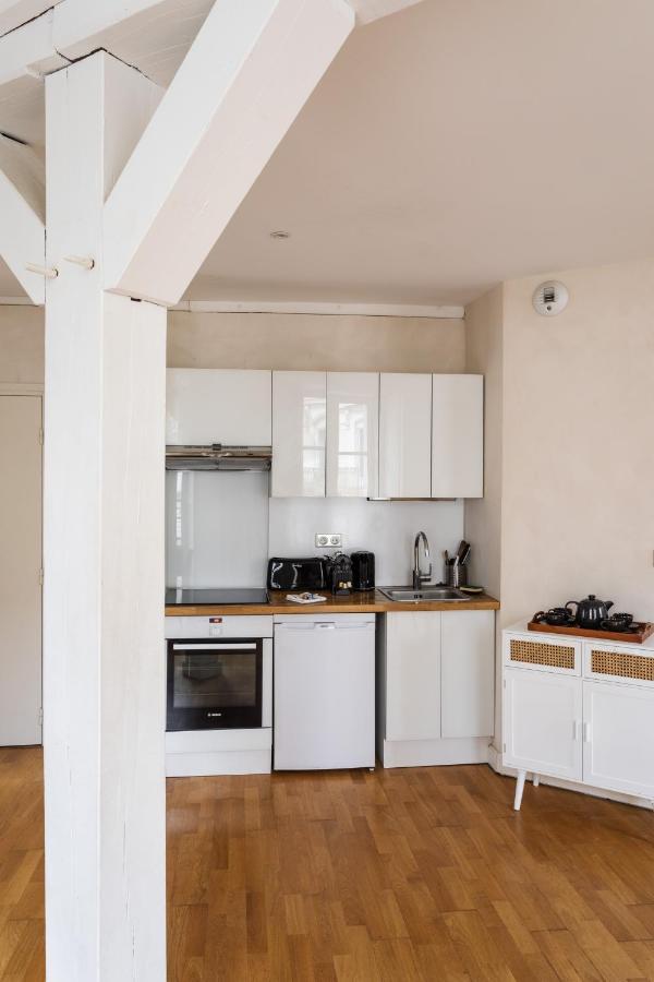 La Tourelle & L'Honore - 2 Appartements Dans Le Centre Historique De Rennes Kültér fotó
